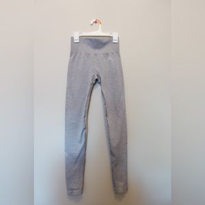 Grey leggings